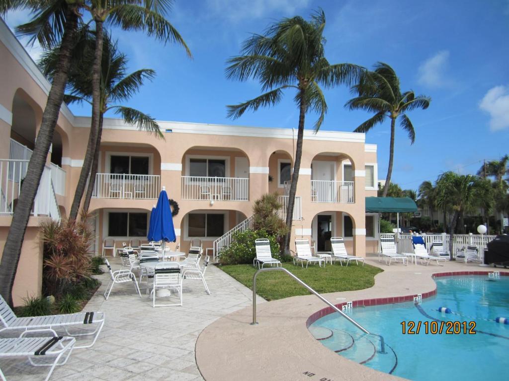 Coral Key Inn Lauderdale-by-the-Sea Buitenkant foto