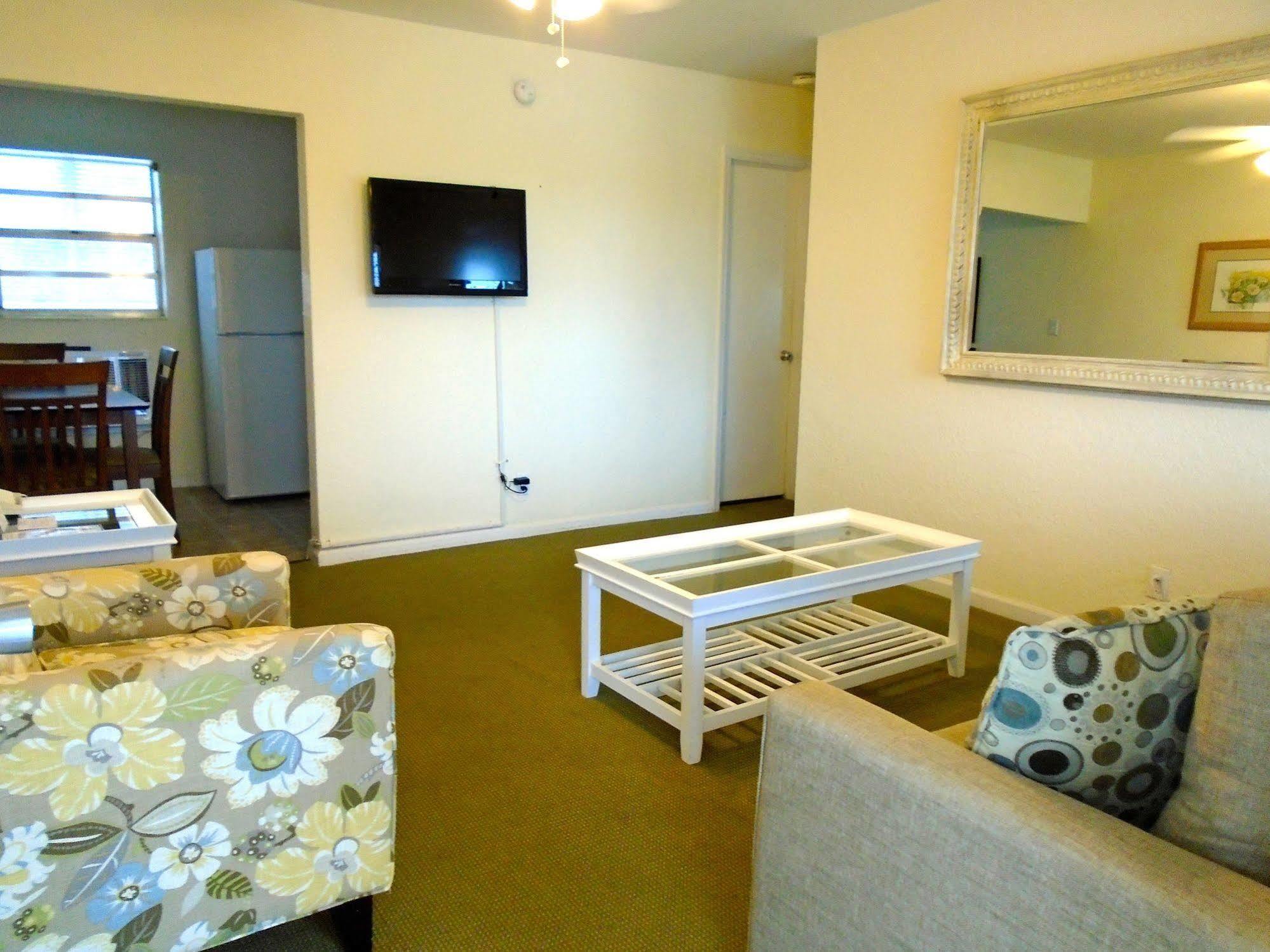 Coral Key Inn Lauderdale-by-the-Sea Buitenkant foto