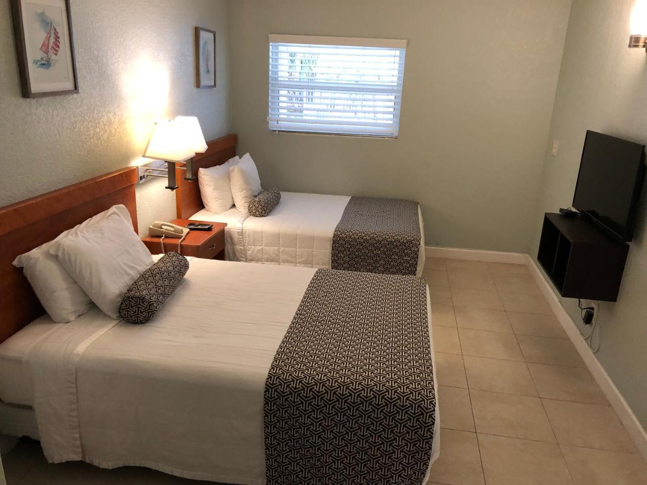 Coral Key Inn Lauderdale-by-the-Sea Buitenkant foto