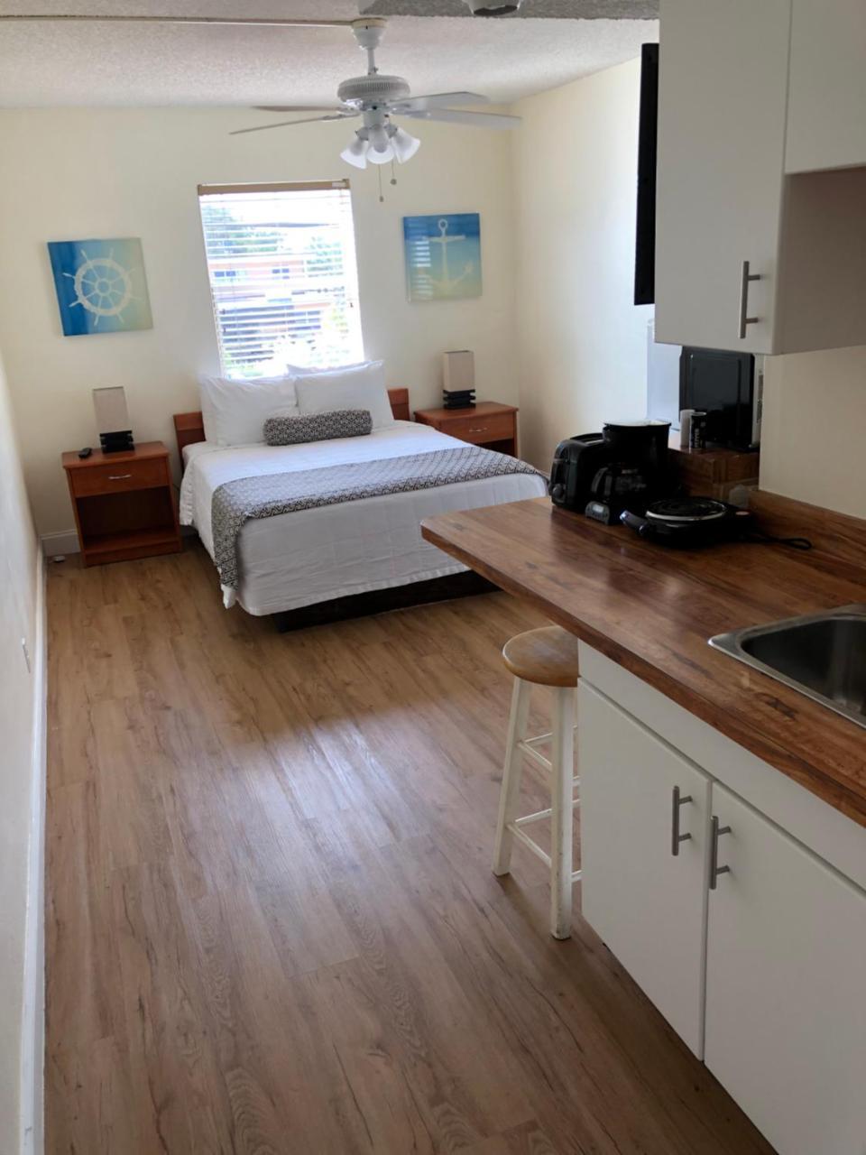 Coral Key Inn Lauderdale-by-the-Sea Buitenkant foto